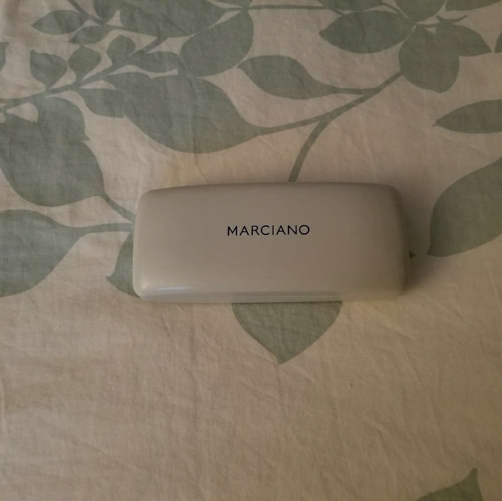 Marciano Eyewear/Glasses Case NWOT
